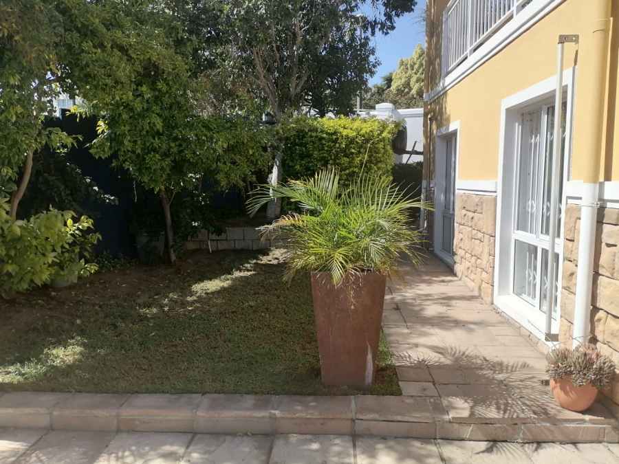 To Let 3 Bedroom Property for Rent in Rome Glen Western Cape